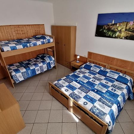 Agriturismo Galeazzi มาร์ซิลิอานา ภายนอก รูปภาพ