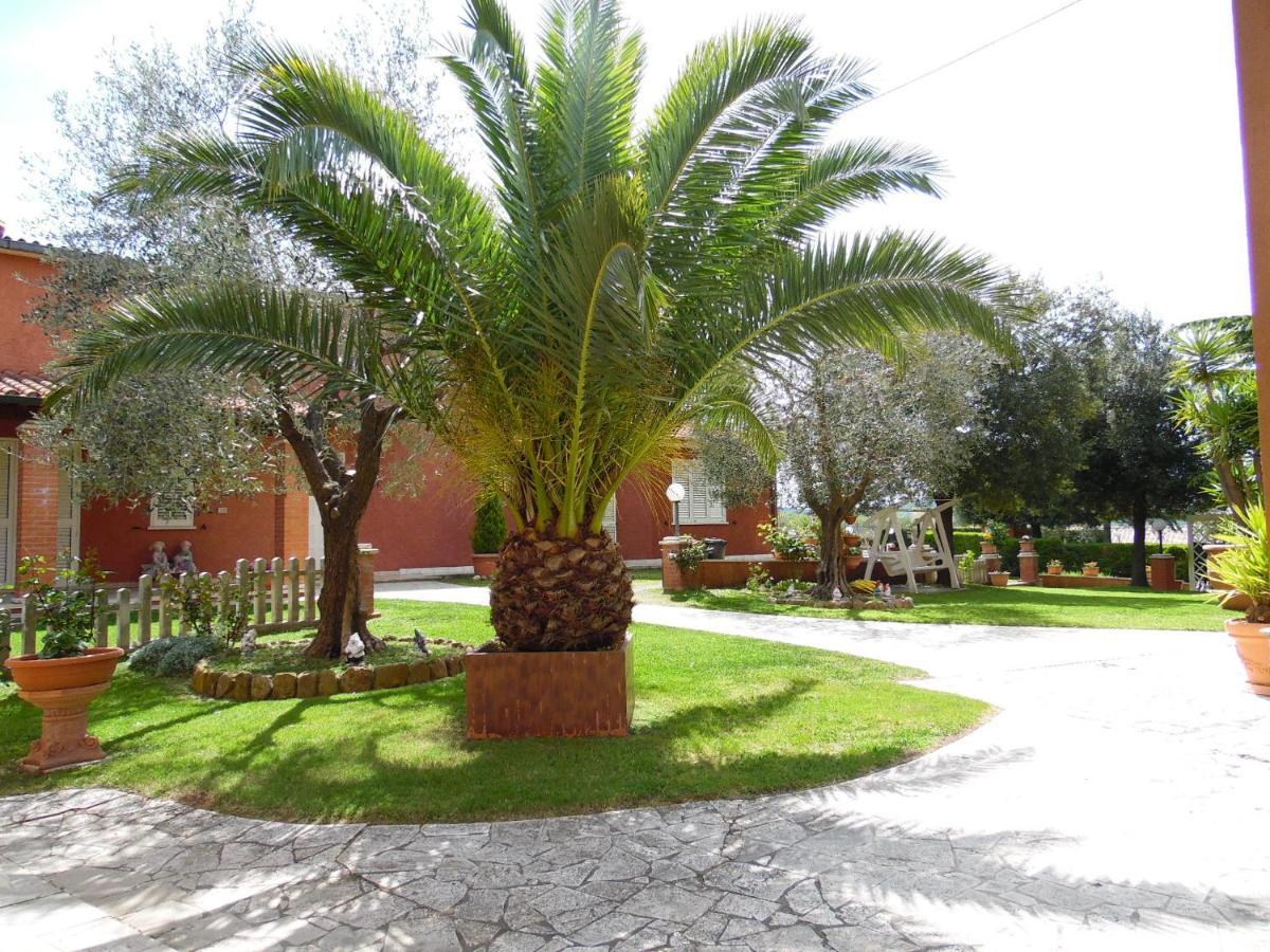 Agriturismo Galeazzi มาร์ซิลิอานา ภายนอก รูปภาพ