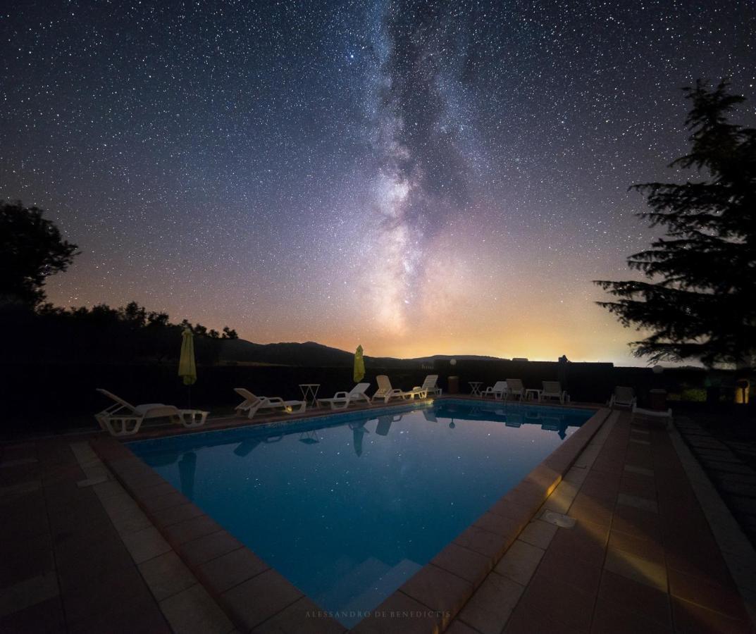 Agriturismo Galeazzi มาร์ซิลิอานา ภายนอก รูปภาพ
