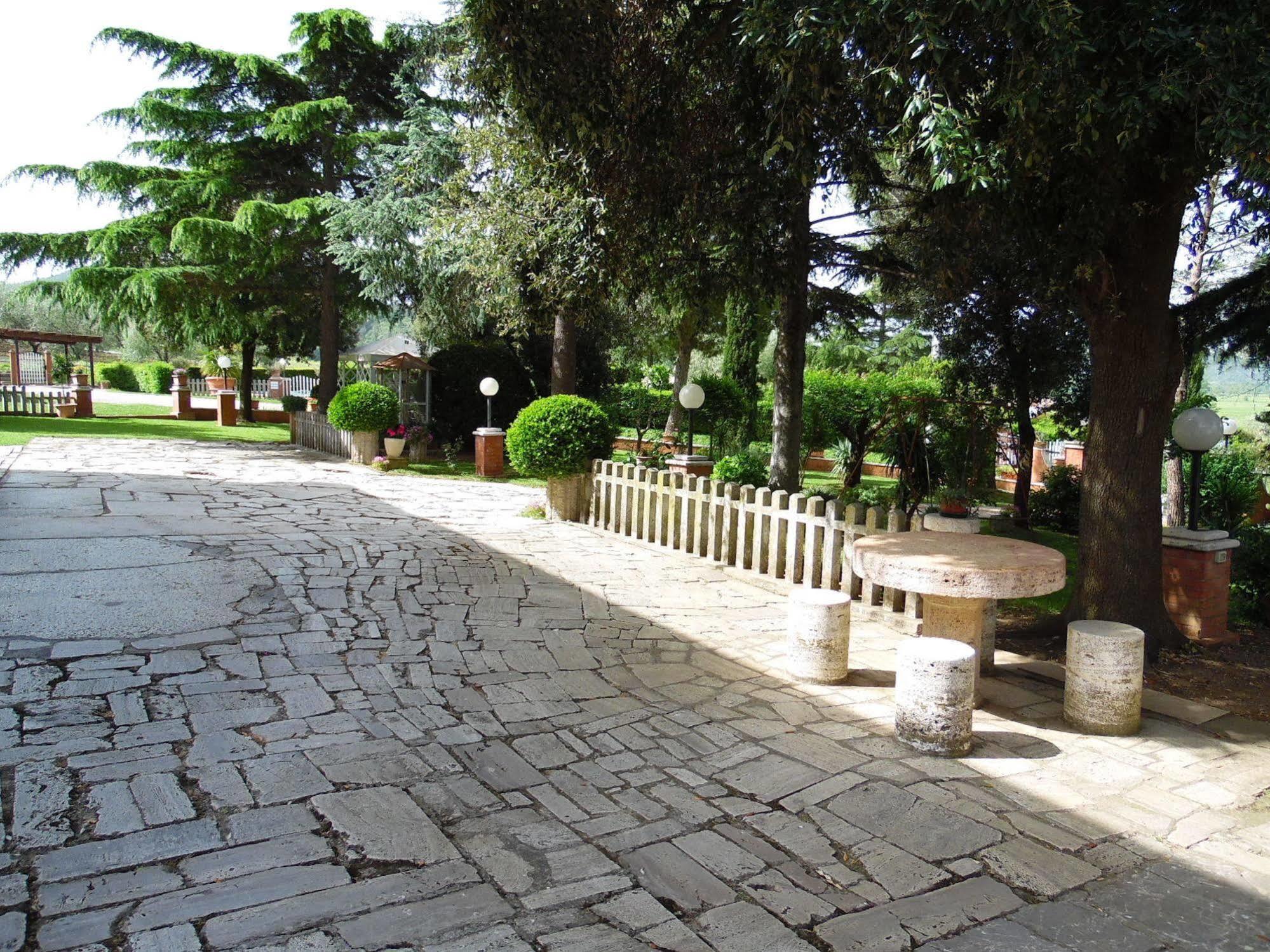 Agriturismo Galeazzi มาร์ซิลิอานา ภายนอก รูปภาพ